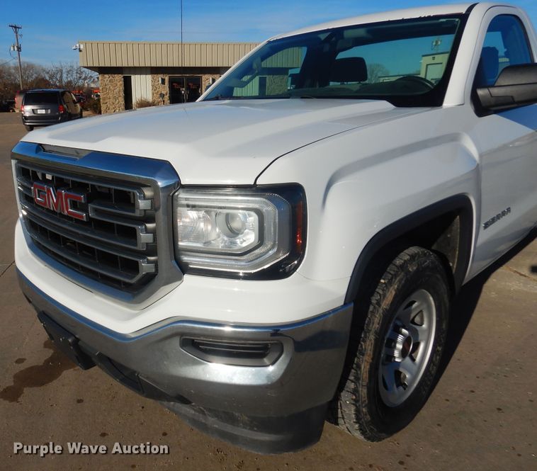 image for item GG9926 2016 GMC Sierra 1500  pickup truck