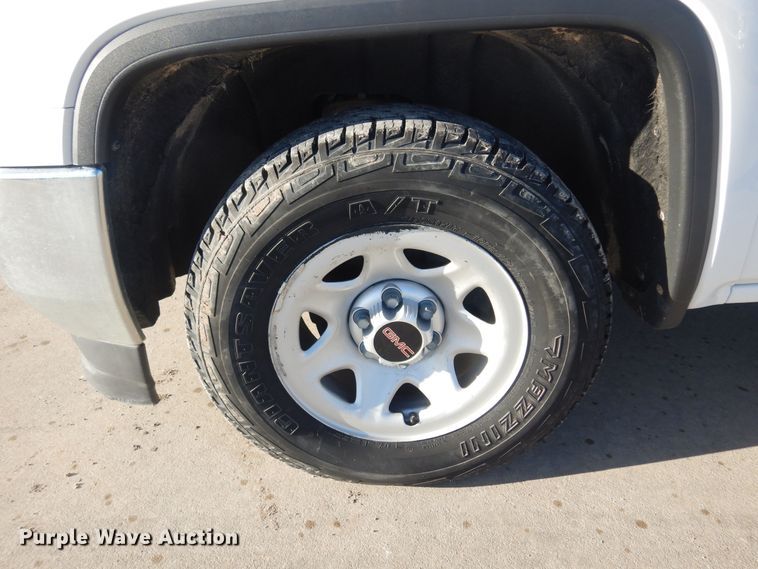 image for item GG9926 2016 GMC Sierra 1500  pickup truck