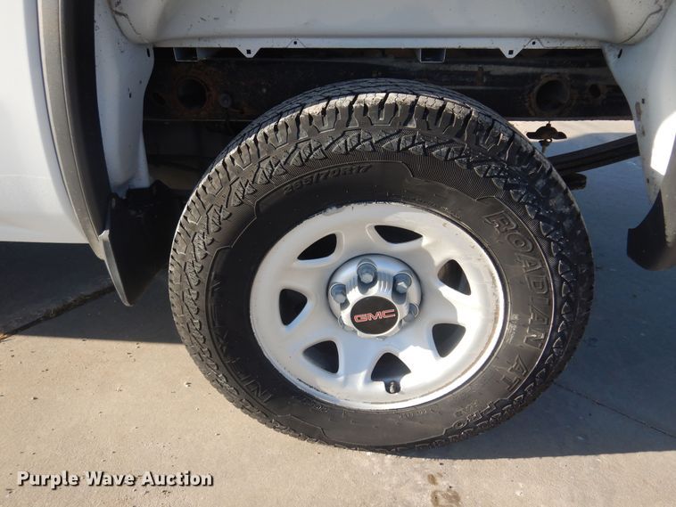 image for item GG9926 2016 GMC Sierra 1500  pickup truck