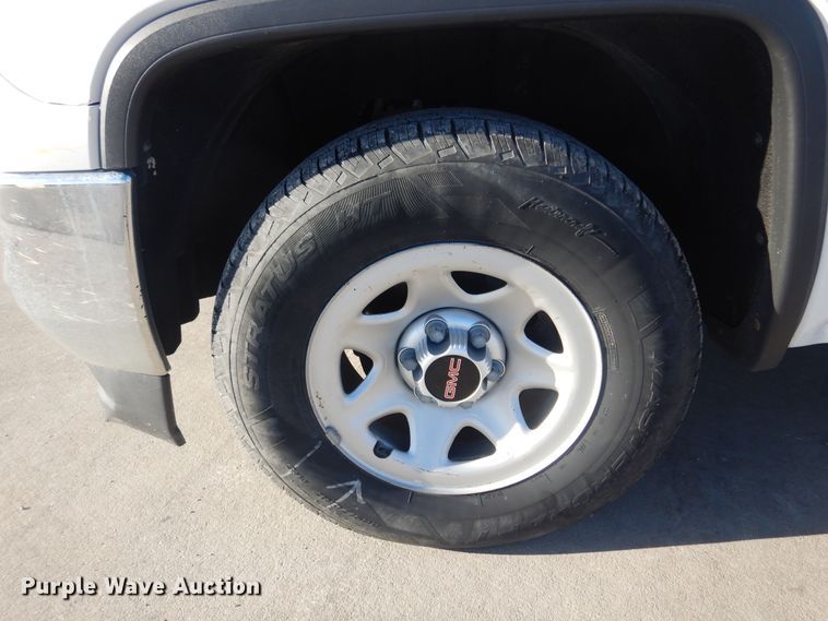 image for item GG9927 2016 GMC Sierra 1500  pickup truck