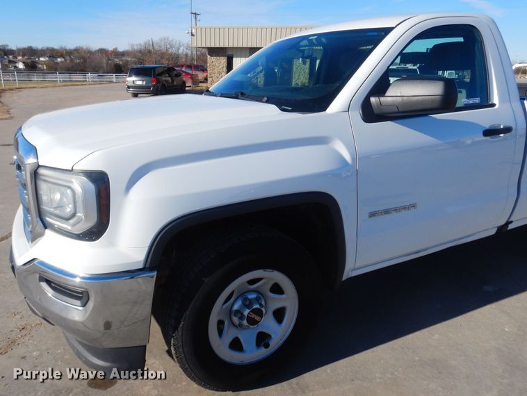 image for item GG9929 2016 GMC Sierra 1500  pickup truck