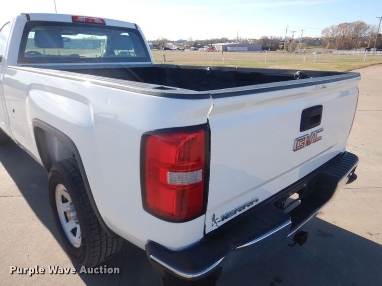 image for item GG9929 2016 GMC Sierra 1500  pickup truck
