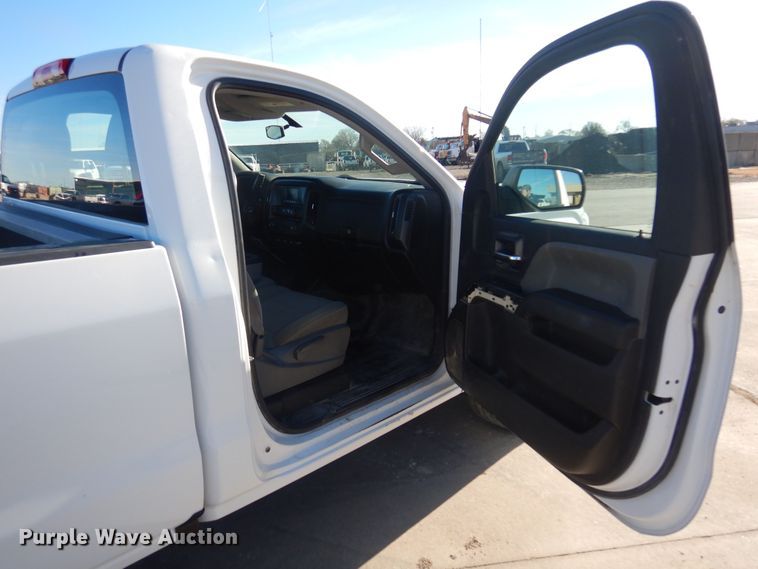 image for item GG9929 2016 GMC Sierra 1500  pickup truck