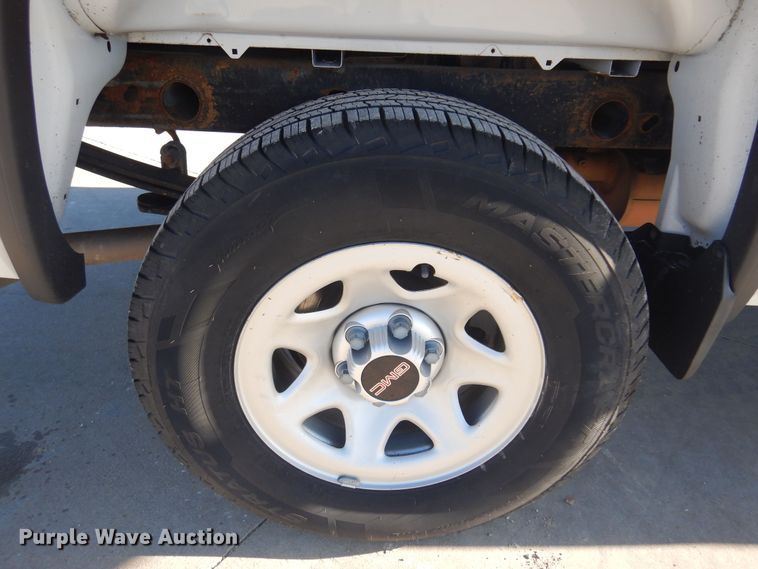 image for item GG9929 2016 GMC Sierra 1500  pickup truck