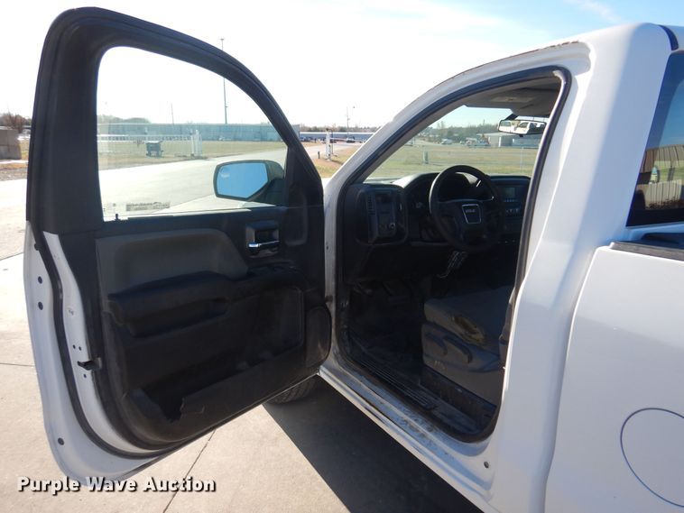 image for item GG9930 2016 GMC Sierra 1500  pickup truck