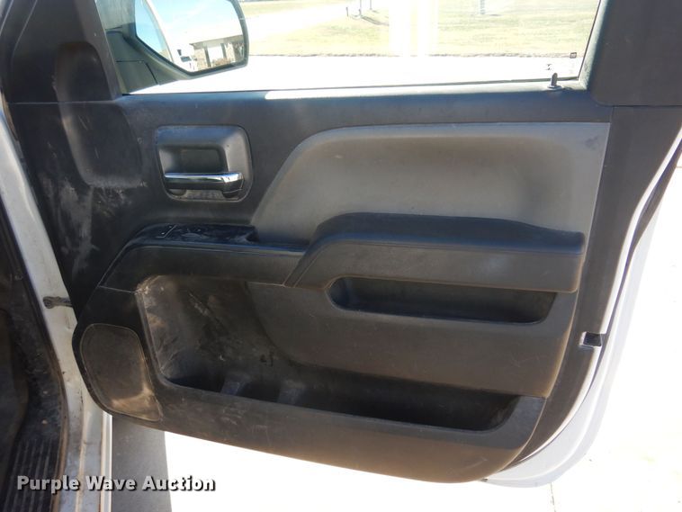 image for item GG9930 2016 GMC Sierra 1500  pickup truck