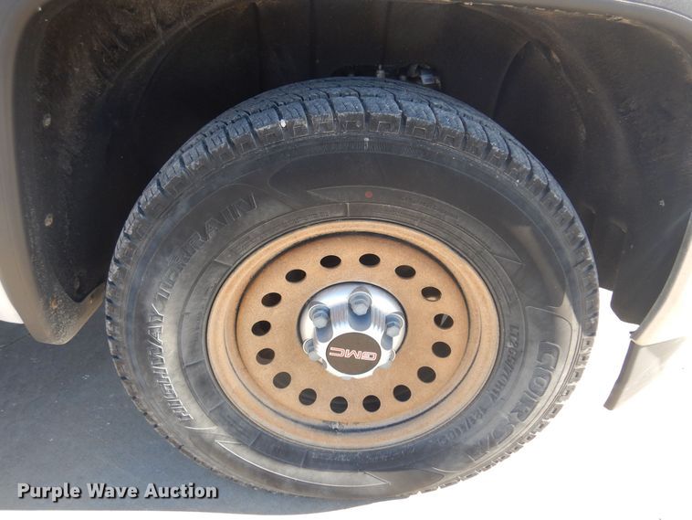 image for item GG9930 2016 GMC Sierra 1500  pickup truck