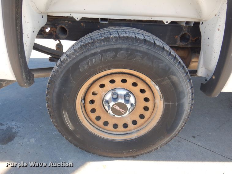 image for item GG9930 2016 GMC Sierra 1500  pickup truck