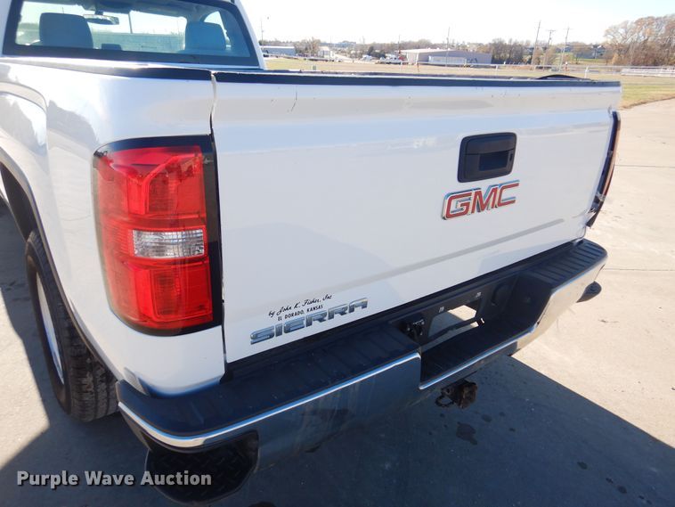 image for item GG9931 2016 GMC Sierra 1500  pickup truck