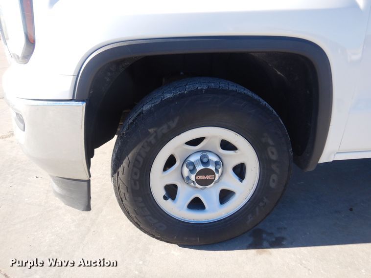 image for item GG9931 2016 GMC Sierra 1500  pickup truck