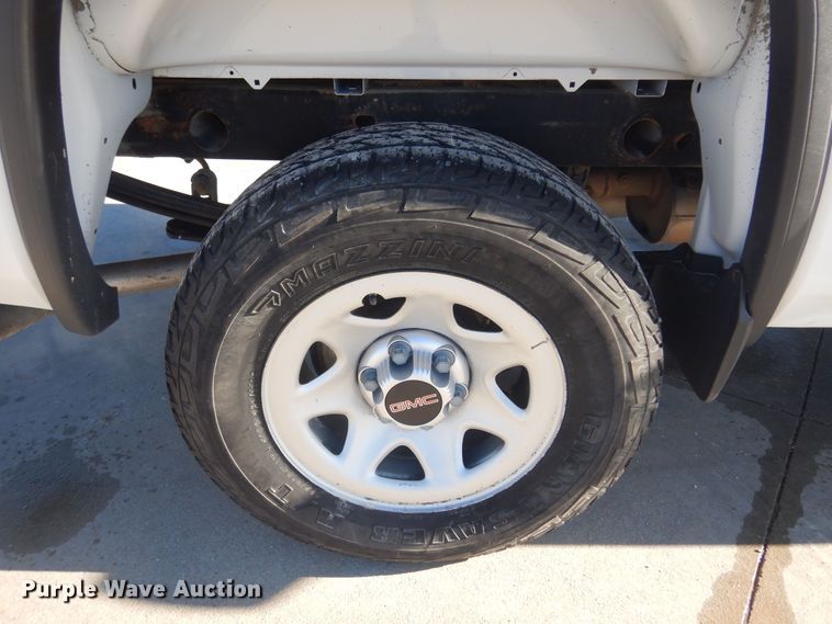 image for item GG9931 2016 GMC Sierra 1500  pickup truck