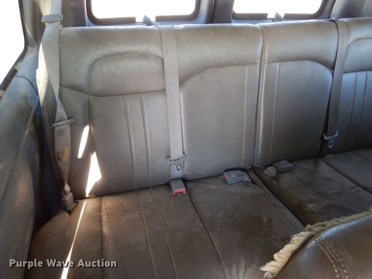 image for item GG9932 2012 Chevrolet Express 2500  van