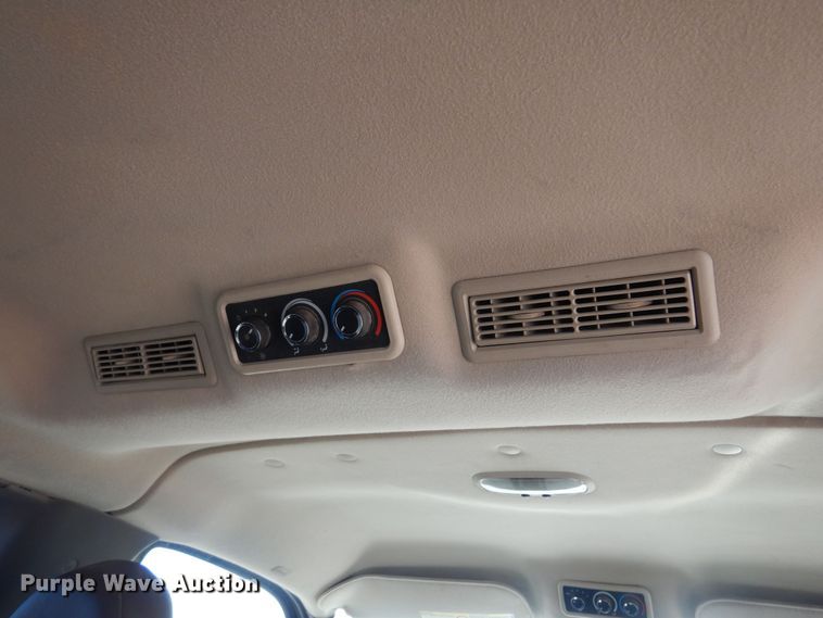 image for item GG9932 2012 Chevrolet Express 2500  van