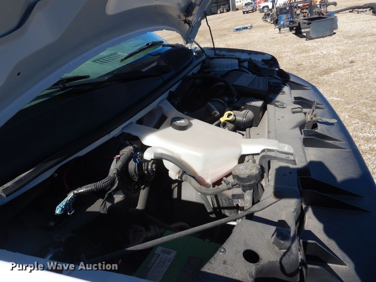 image for item GG9932 2012 Chevrolet Express 2500  van