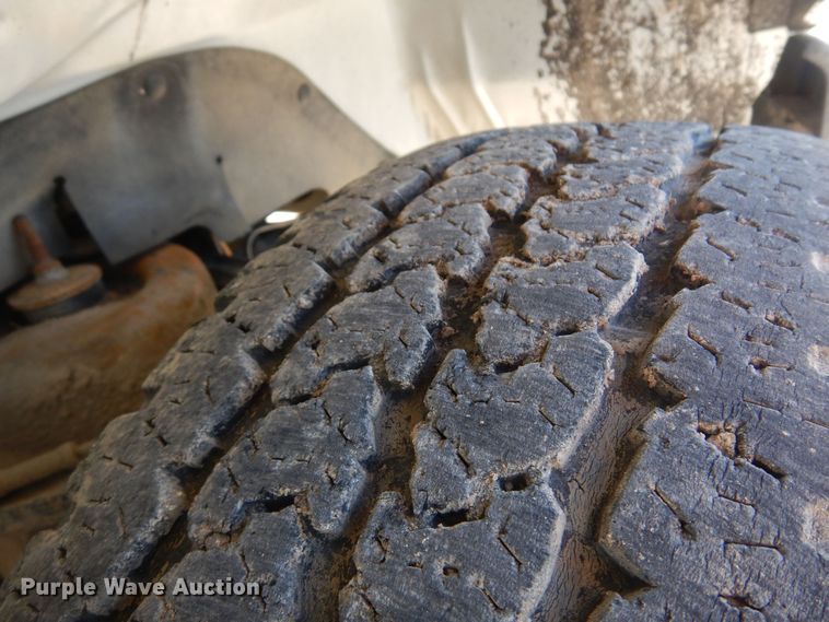 image for item GG9932 2012 Chevrolet Express 2500  van