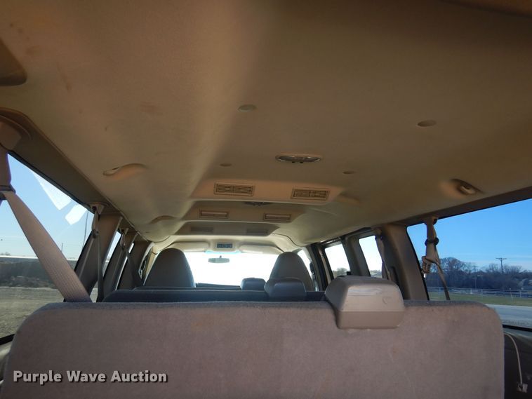 image for item GG9933 2012 Chevrolet Express 3500  van