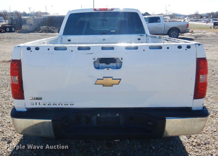 image for item GG9935 2010 Chevrolet Silverado 1500  Ext. Cab pickup truck