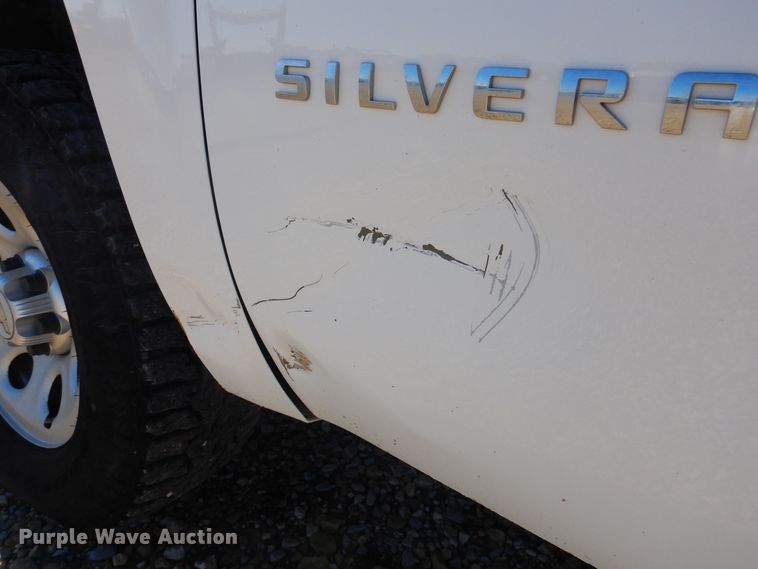 image for item GG9935 2010 Chevrolet Silverado 1500  Ext. Cab pickup truck