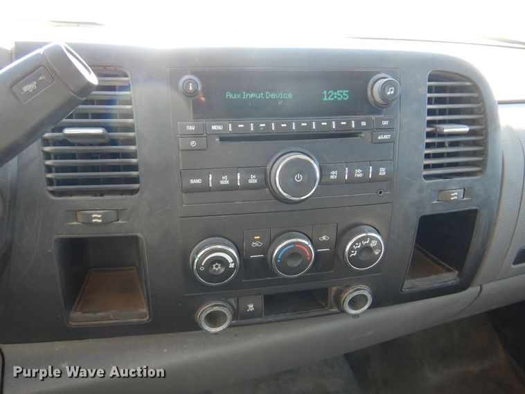 image for item GG9935 2010 Chevrolet Silverado 1500  Ext. Cab pickup truck