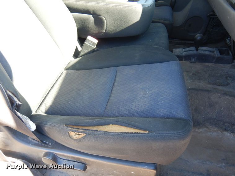 image for item GG9935 2010 Chevrolet Silverado 1500  Ext. Cab pickup truck