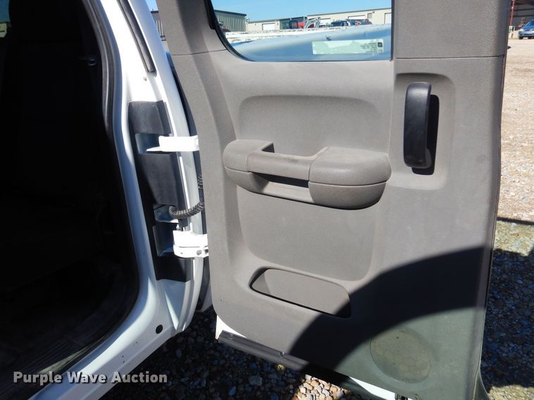 image for item GG9935 2010 Chevrolet Silverado 1500  Ext. Cab pickup truck