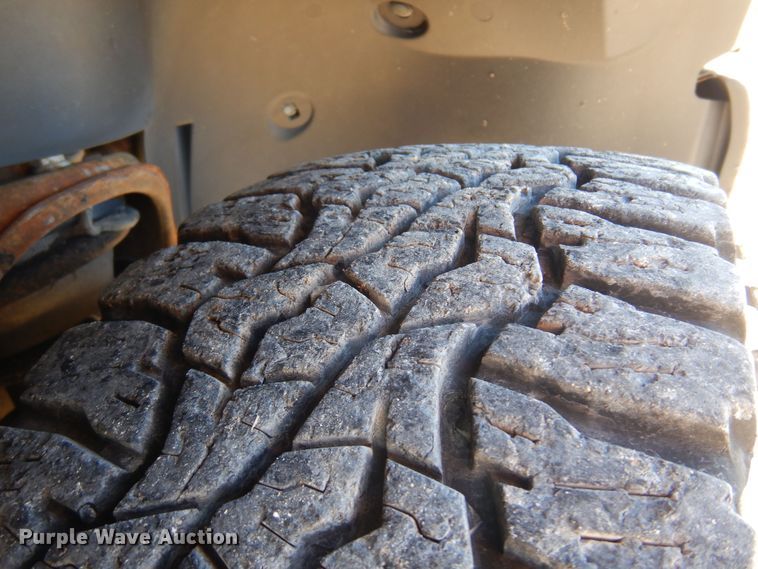 image for item GG9935 2010 Chevrolet Silverado 1500  Ext. Cab pickup truck