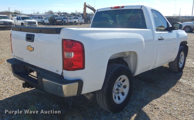 image for item GG9936 2008 Chevrolet Silverado 1500  pickup truck