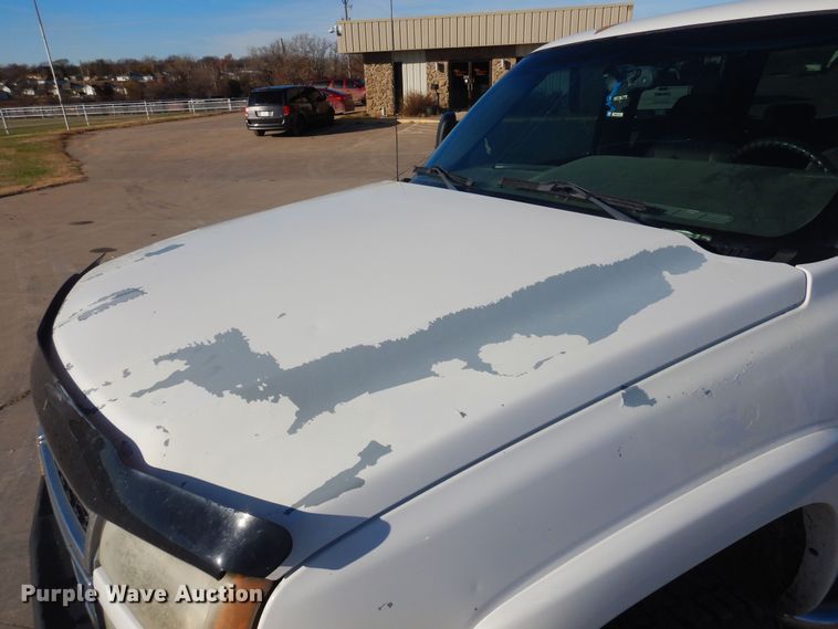 image for item GG9940 2006 Chevrolet Silverado 2500HD  Crew Cab pickup truck