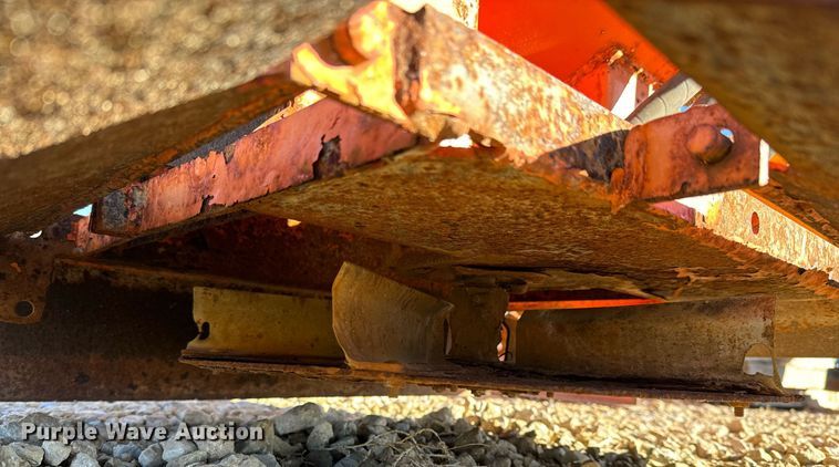 image for item GG9965 Henderson  spreader