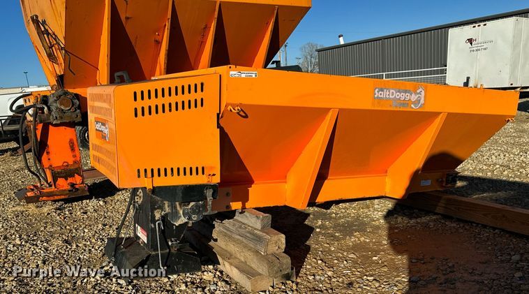 image for item GG9966 Buyers Salt Dogg  spreader