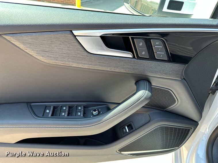 image for item HY9026 2021 Audi A5 Quattro  convertible