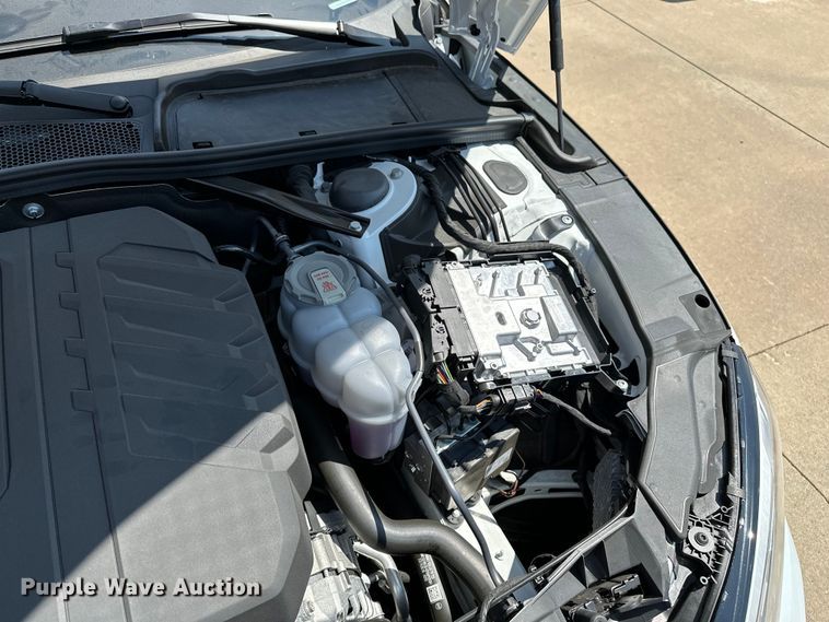 image for item HY9026 2021 Audi A5 Quattro  convertible