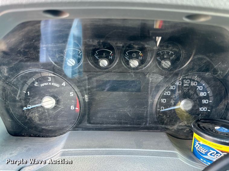 image for item JT9204 2012 Ford F650 Super Duty  Crew Cab flatbed truck