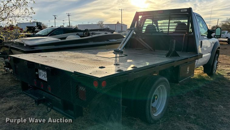 image for item JT9206 2006 Ford F450 Super Duty  flatbed truck