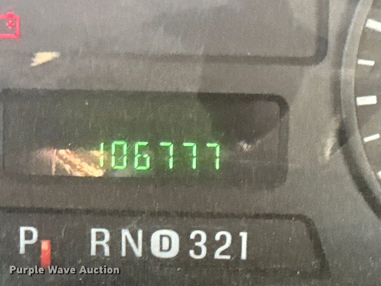 image for item JT9206 2006 Ford F450 Super Duty  flatbed truck