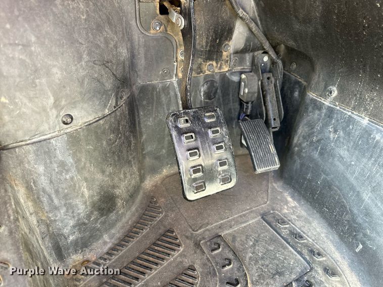 image for item JT9228 2016 Can-Am Maverick  utility vehicle