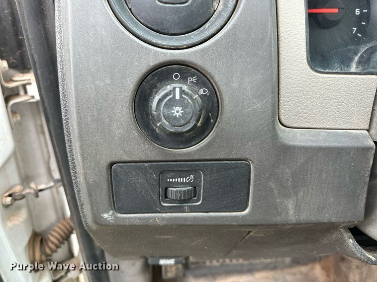 image for item JT9230 2010 Ford F150  pickup truck