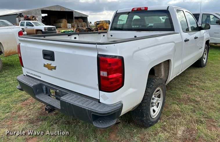 image for item JT9231 2015 Chevrolet Silverado 1500  Double Cab pickup truck