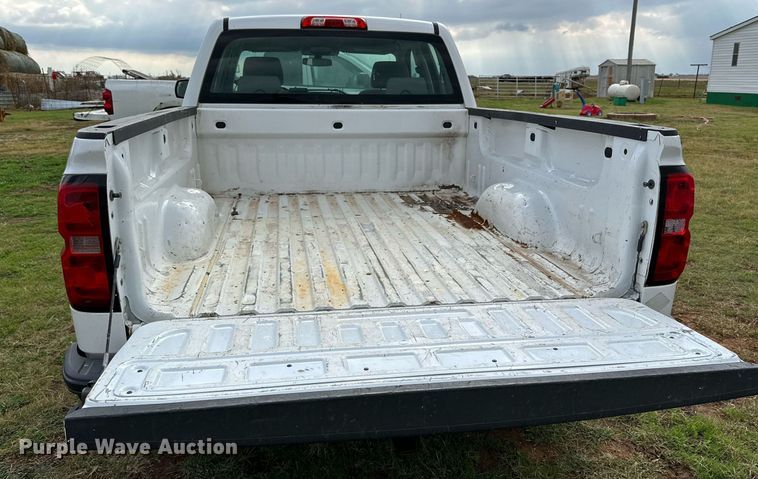 image for item JT9231 2015 Chevrolet Silverado 1500  Double Cab pickup truck