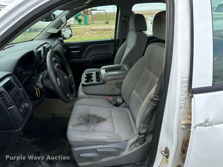 image for item JT9231 2015 Chevrolet Silverado 1500  Double Cab pickup truck