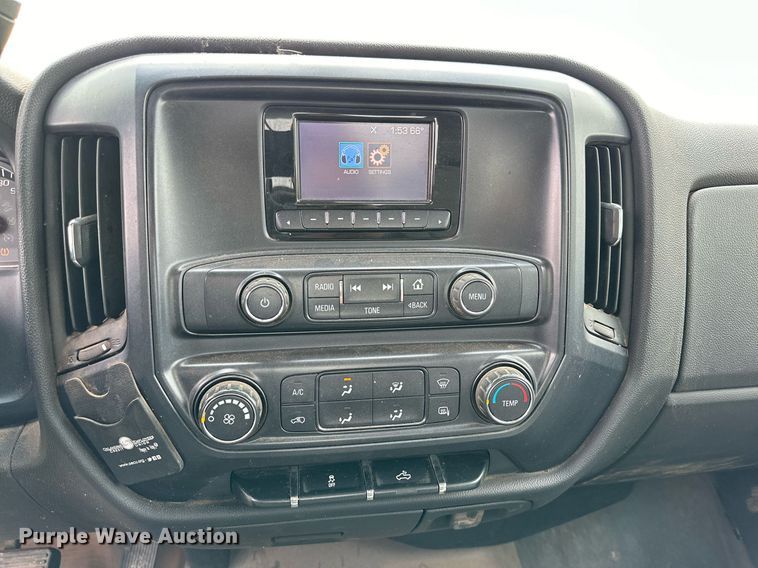 image for item JT9231 2015 Chevrolet Silverado 1500  Double Cab pickup truck