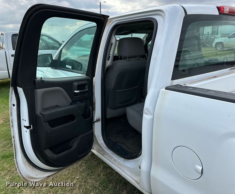 image for item JT9231 2015 Chevrolet Silverado 1500  Double Cab pickup truck