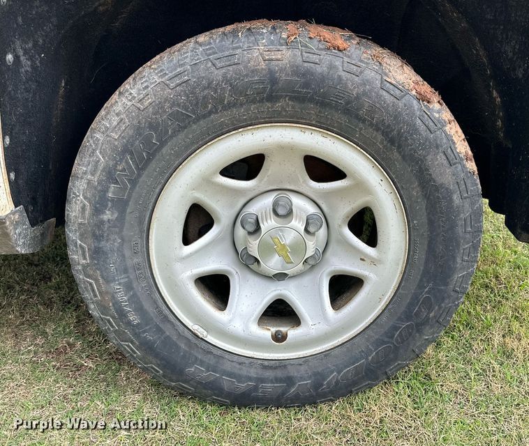 image for item JT9231 2015 Chevrolet Silverado 1500  Double Cab pickup truck