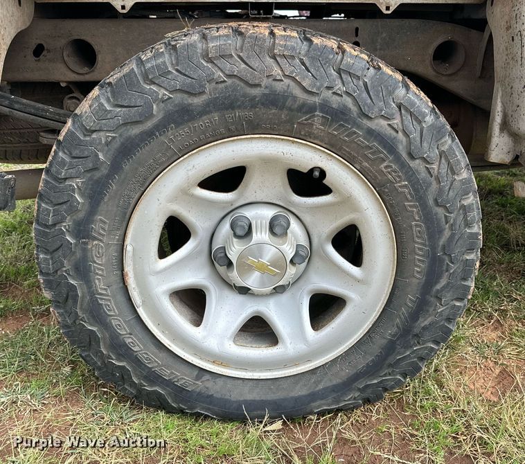 image for item JT9231 2015 Chevrolet Silverado 1500  Double Cab pickup truck