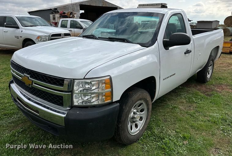 image for item JT9232 2013 Chevrolet Silverado 1500  pickup truck