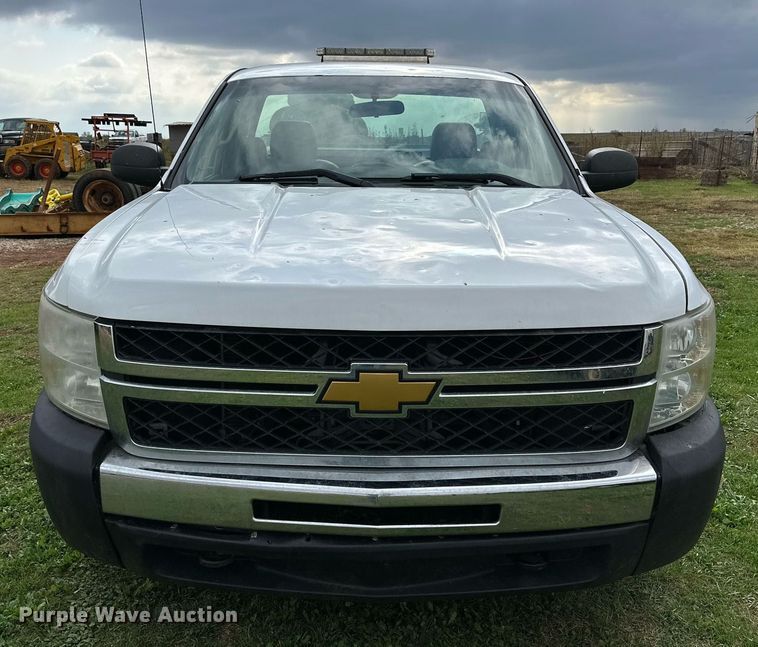 image for item JT9232 2013 Chevrolet Silverado 1500  pickup truck