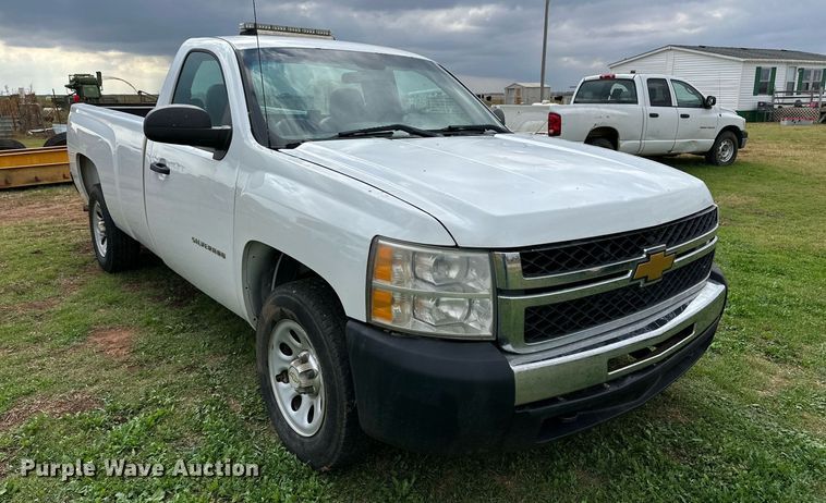 image for item JT9232 2013 Chevrolet Silverado 1500  pickup truck