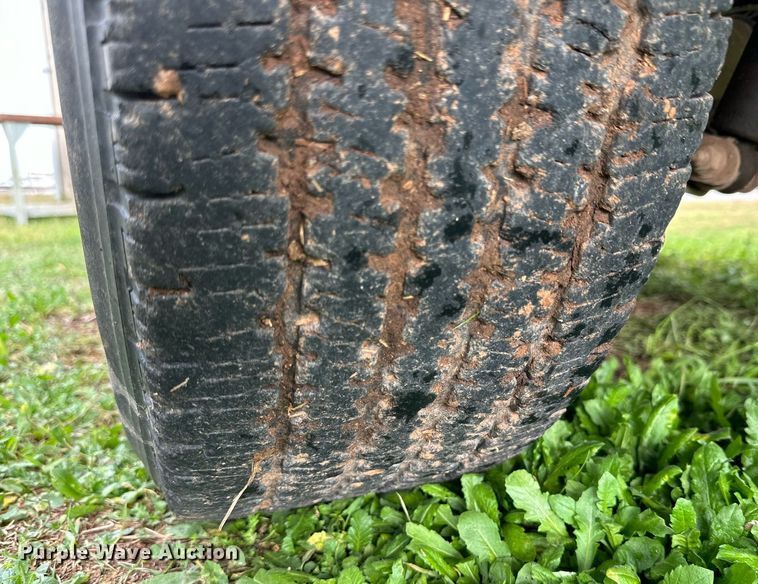 image for item JT9232 2013 Chevrolet Silverado 1500  pickup truck