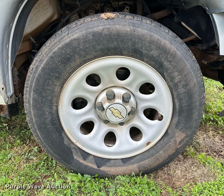 image for item JT9232 2013 Chevrolet Silverado 1500  pickup truck