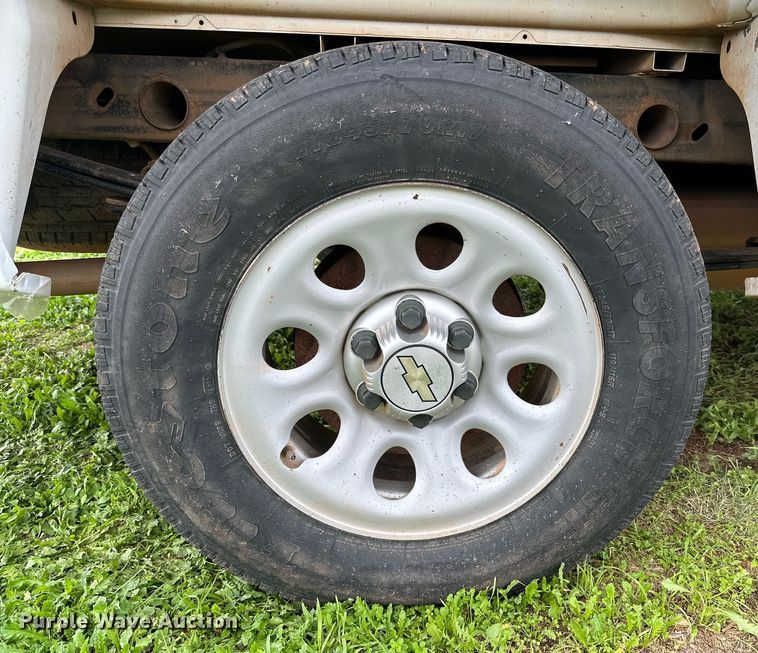 image for item JT9232 2013 Chevrolet Silverado 1500  pickup truck